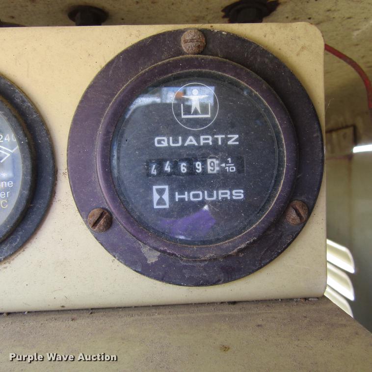 image for item DC0060 1999 JLG 40H boom lift