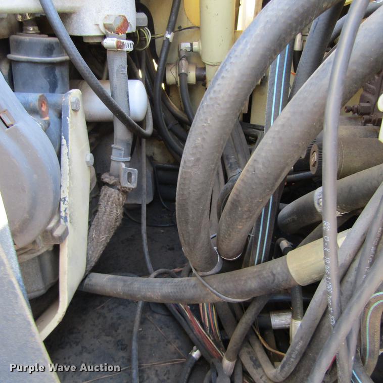 image for item DC0060 1999 JLG 40H boom lift