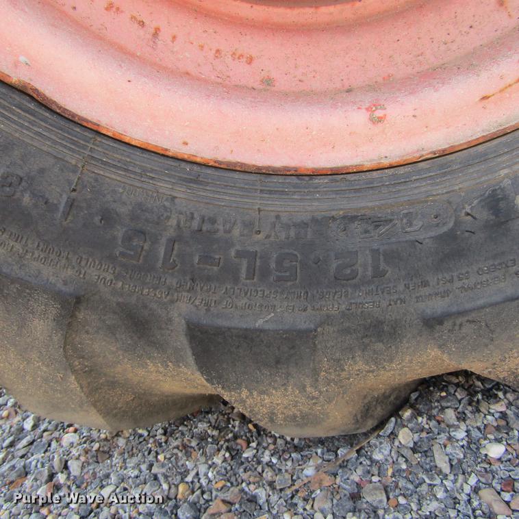 image for item DC0060 1999 JLG 40H boom lift