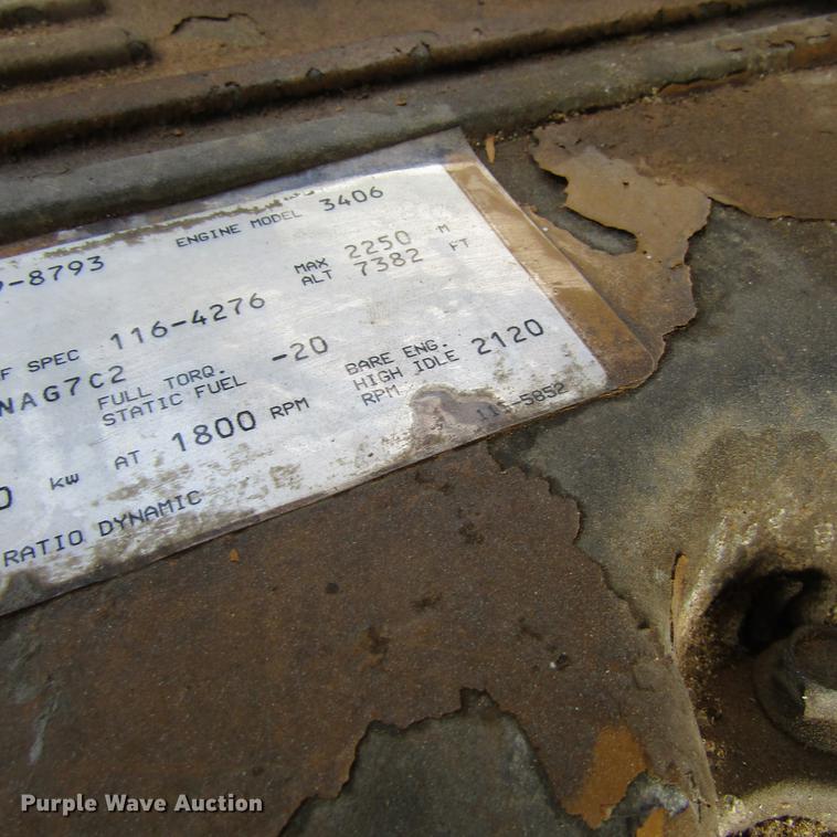 image for item DC0061 1995 Ford LTL 9000 semi truck