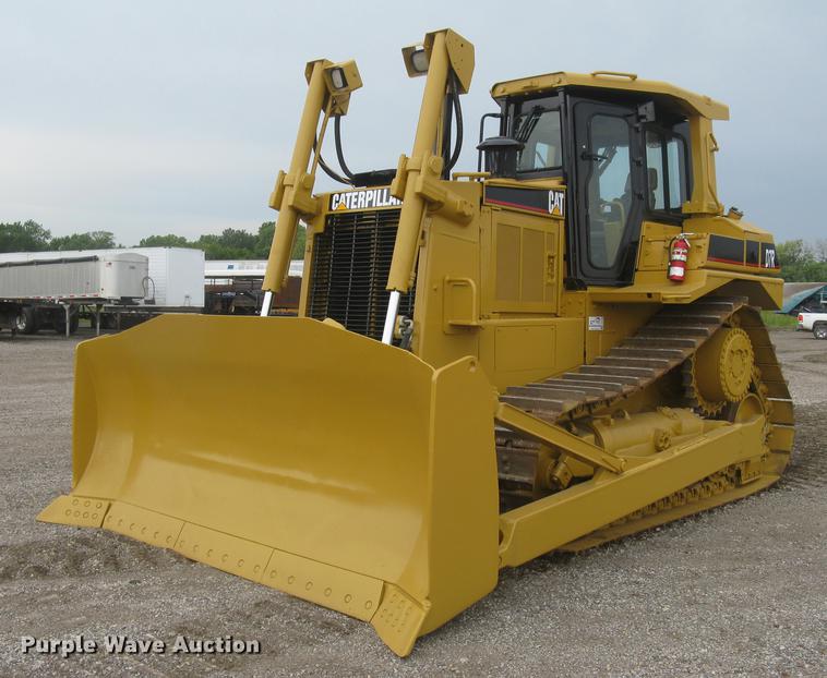 image for item DC1286 1997 Caterpillar D7R dozer