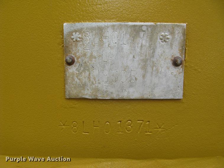 image for item DC1286 1997 Caterpillar D7R dozer