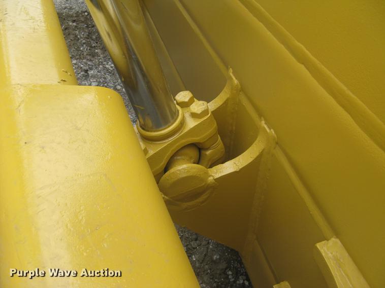 image for item DC1286 1997 Caterpillar D7R dozer