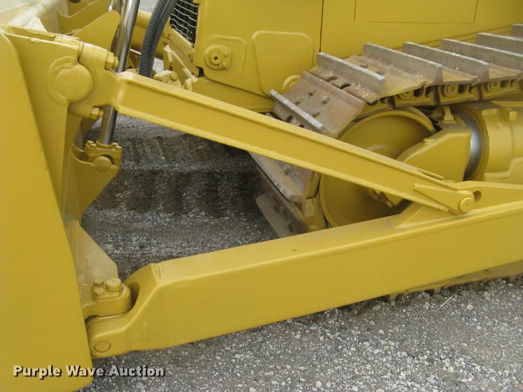 image for item DC1286 1997 Caterpillar D7R dozer