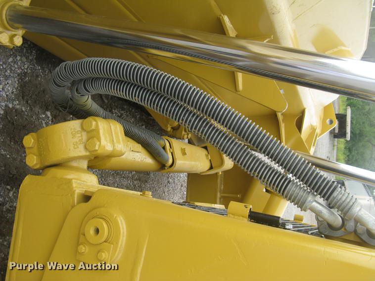 image for item DC1286 1997 Caterpillar D7R dozer