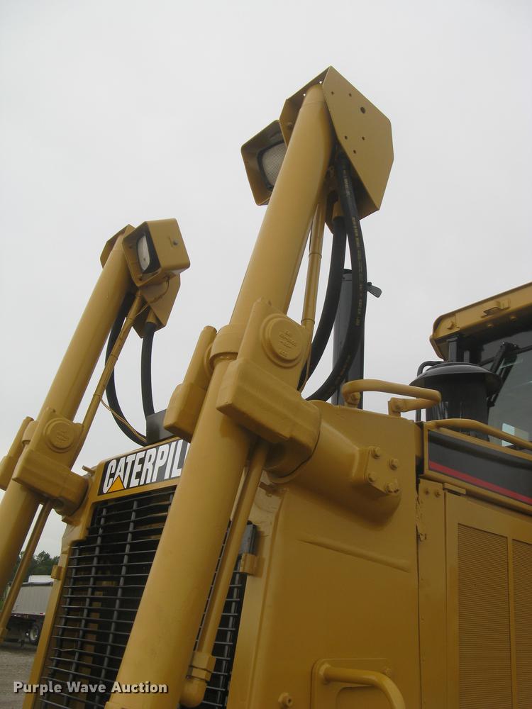 image for item DC1286 1997 Caterpillar D7R dozer