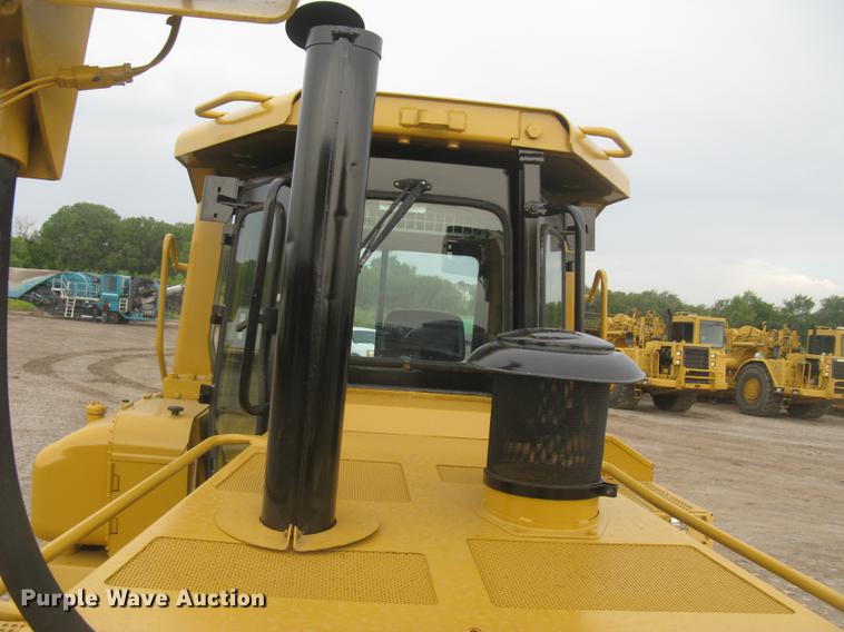 image for item DC1286 1997 Caterpillar D7R dozer