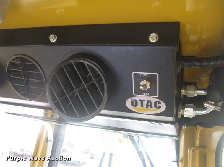 image for item DC1286 1997 Caterpillar D7R dozer