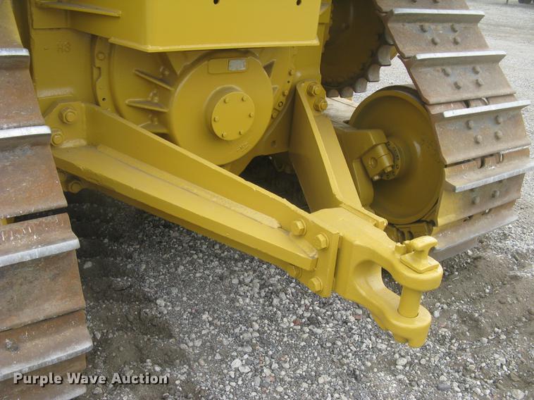 image for item DC1286 1997 Caterpillar D7R dozer