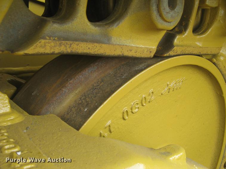 image for item DC1286 1997 Caterpillar D7R dozer
