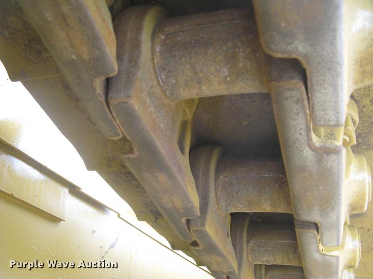 image for item DC1286 1997 Caterpillar D7R dozer