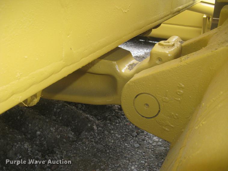 image for item DC1286 1997 Caterpillar D7R dozer