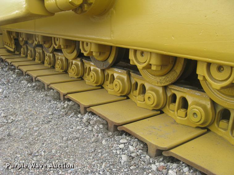 image for item DC1286 1997 Caterpillar D7R dozer