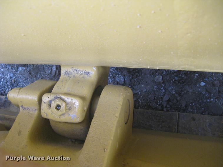 image for item DC1286 1997 Caterpillar D7R dozer