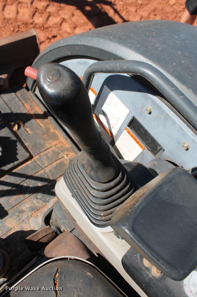 image for item DD3456 2005 Ditch Witch MX352 mini excavator