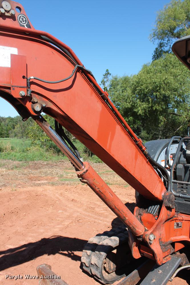 image for item DD3456 2005 Ditch Witch MX352 mini excavator