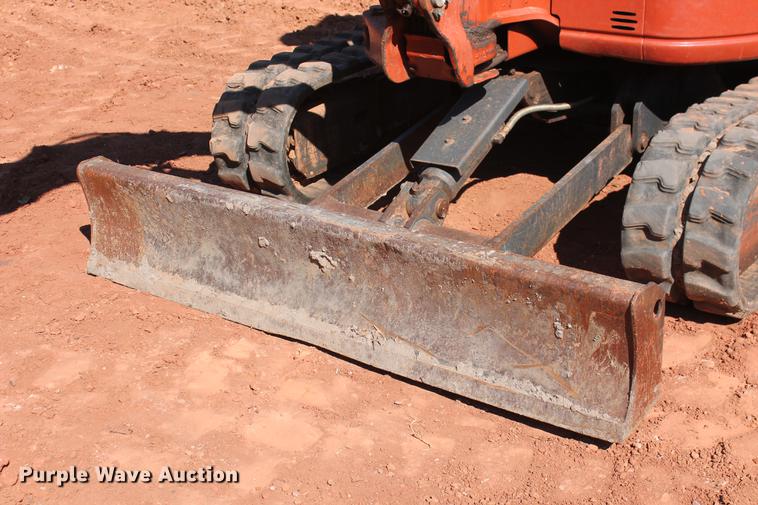 image for item DD3456 2005 Ditch Witch MX352 mini excavator