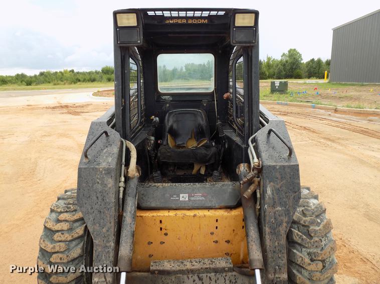 image for item DD5322 1999 New Holland LX885 Turbo skid steer