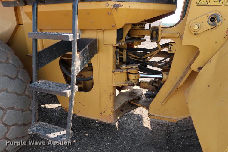 image for item DD5323 2006 Caterpillar 938G Series II wheel loader