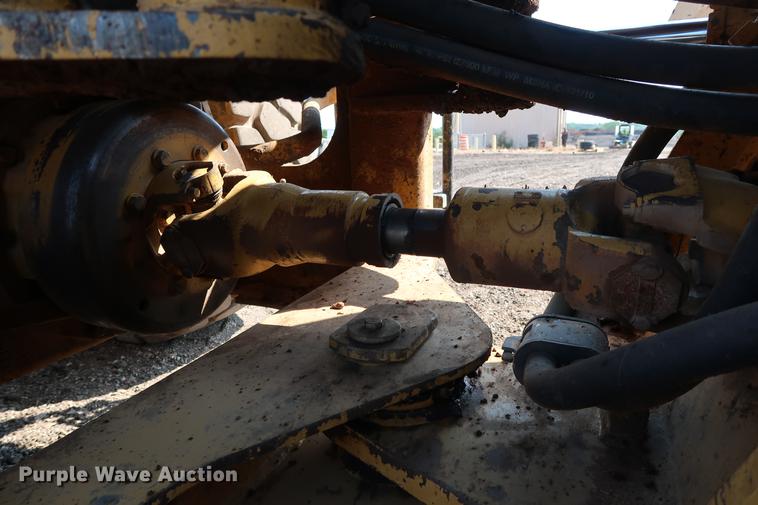 image for item DD5323 2006 Caterpillar 938G Series II wheel loader