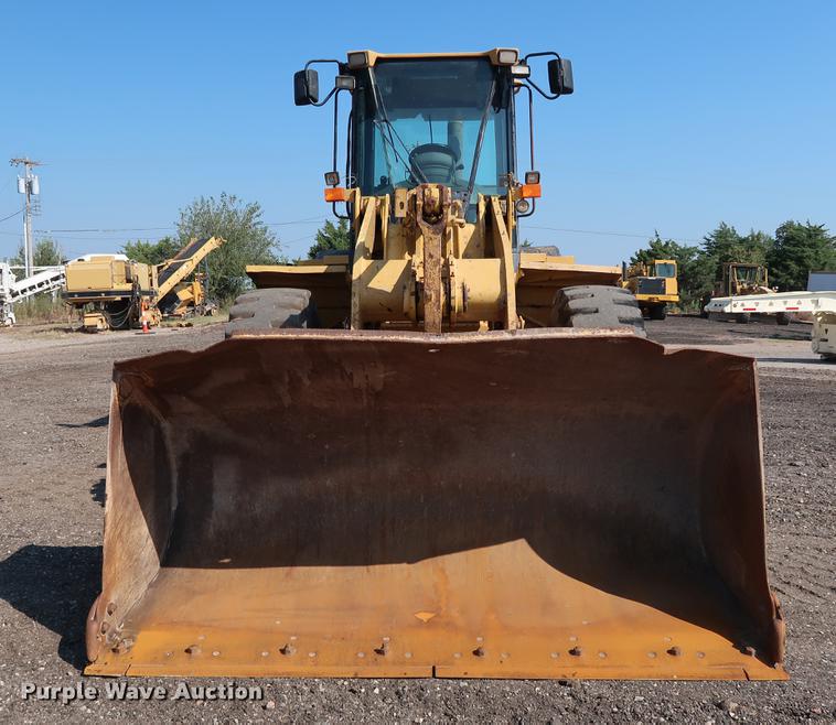 image for item DD5324 2004 Caterpillar 938G Series II wheel loader