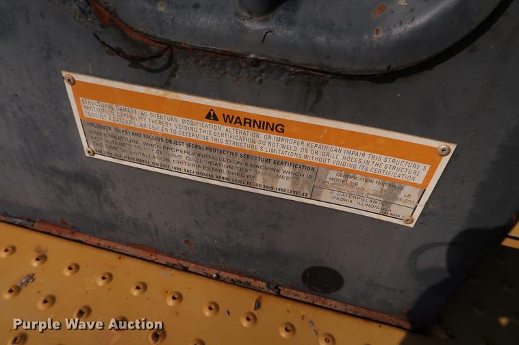 image for item DD5324 2004 Caterpillar 938G Series II wheel loader