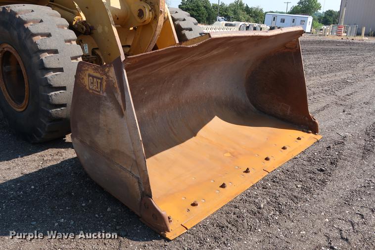 image for item DD5324 2004 Caterpillar 938G Series II wheel loader