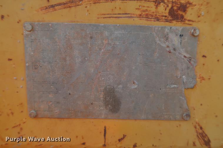 image for item DD5324 2004 Caterpillar 938G Series II wheel loader