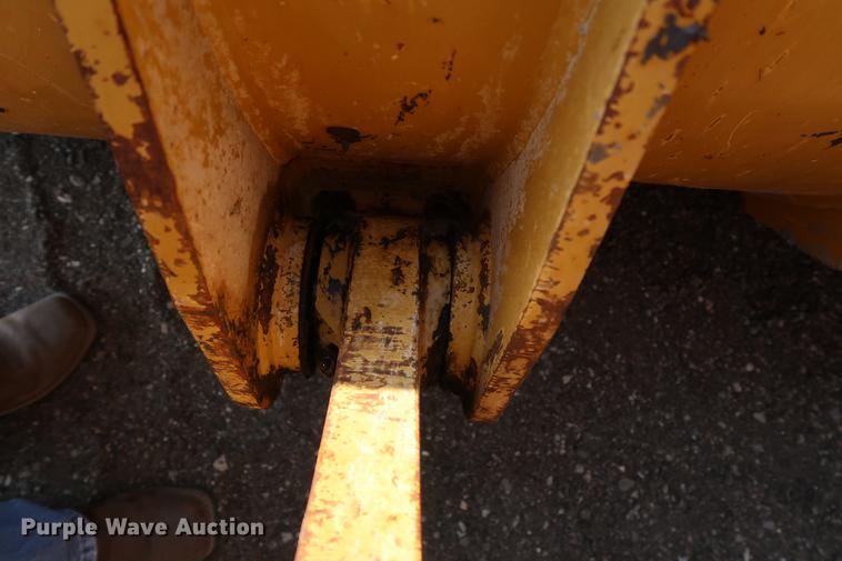 image for item DD5324 2004 Caterpillar 938G Series II wheel loader