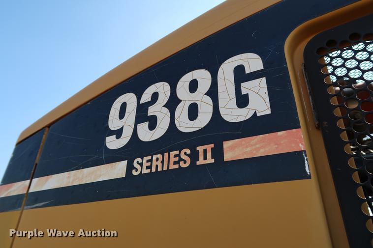 image for item DD5324 2004 Caterpillar 938G Series II wheel loader