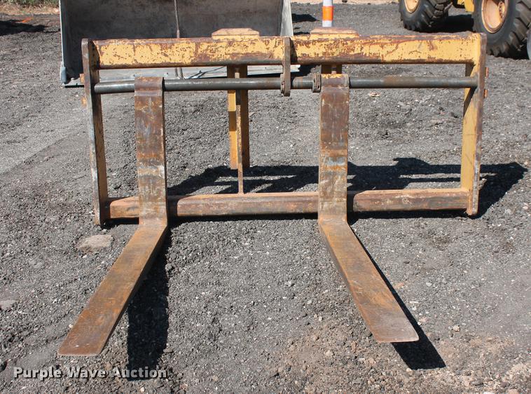 image for item DD5327 Caterpillar FK938HQ60 forks