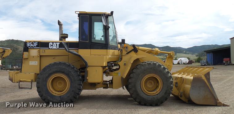 image for item DD5930 1995 Caterpillar 950F Series II wheel loader