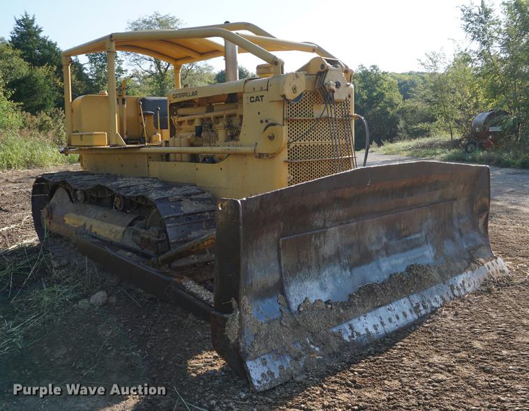 image for item DD6475 Caterpillar D8 dozer