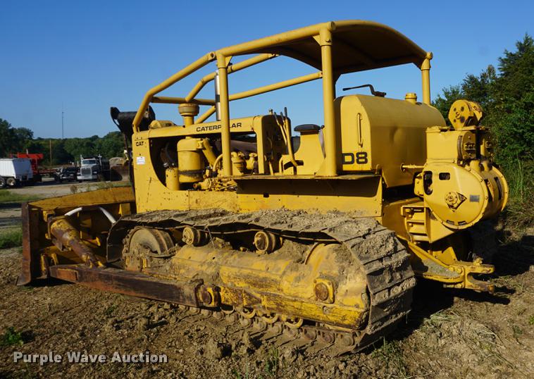 image for item DD6475 Caterpillar D8 dozer