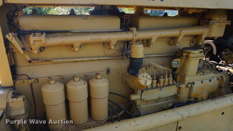 image for item DD6475 Caterpillar D8 dozer