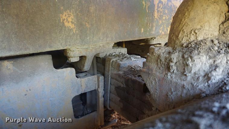 image for item DD6475 Caterpillar D8 dozer