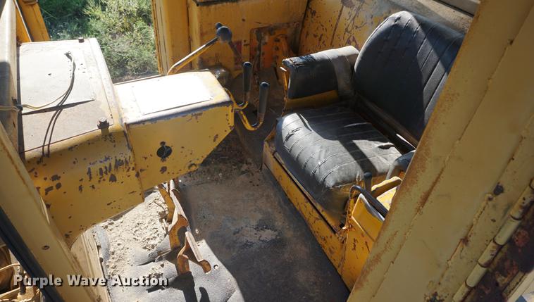 image for item DD6476 1969 Caterpillar D9G dozer