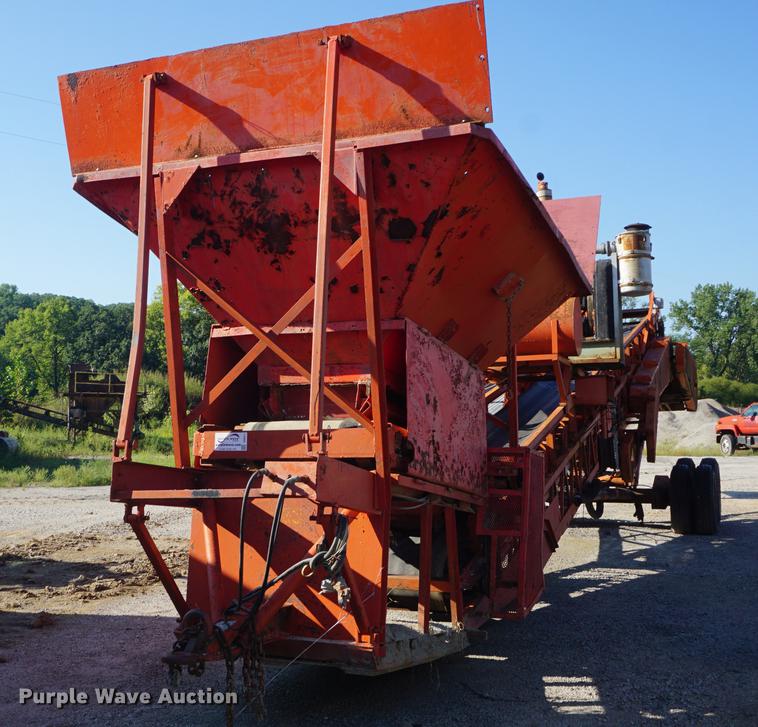 image for item DD6477 1979 Kolberg 1748-6 pug mill