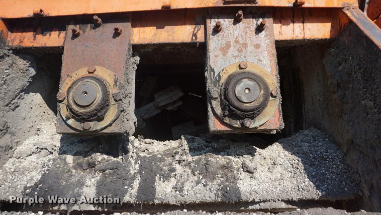 image for item DD6477 1979 Kolberg 1748-6 pug mill