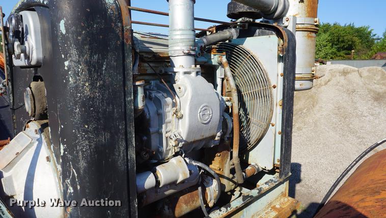 image for item DD6477 1979 Kolberg 1748-6 pug mill