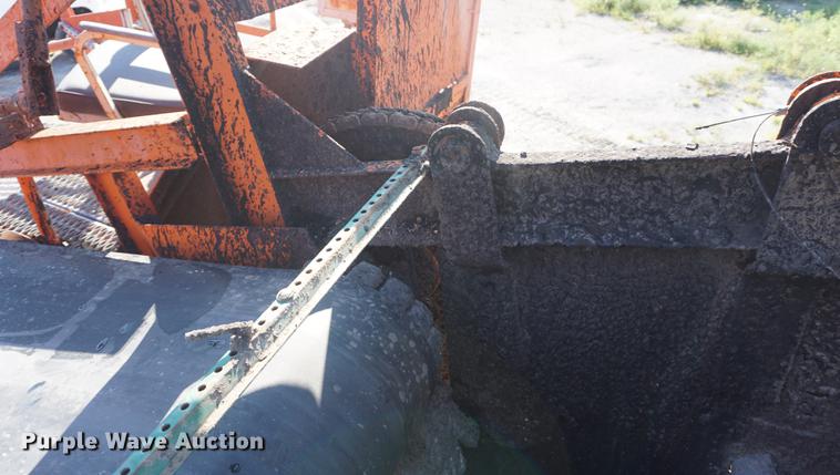 image for item DD6477 1979 Kolberg 1748-6 pug mill