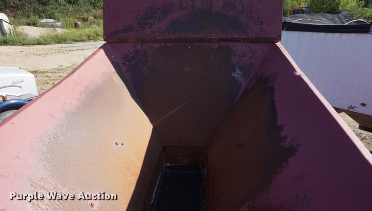 image for item DD6477 1979 Kolberg 1748-6 pug mill