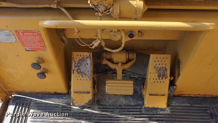 image for item DD6478 1983 Caterpillar 973 track loader