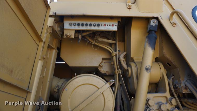 image for item DD6478 1983 Caterpillar 973 track loader