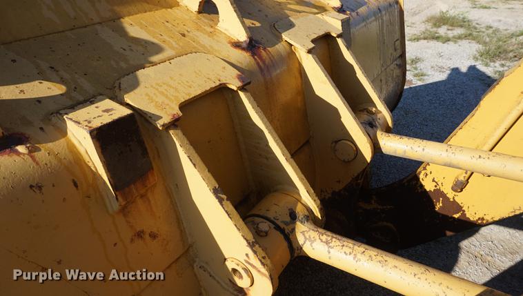 image for item DD6478 1983 Caterpillar 973 track loader