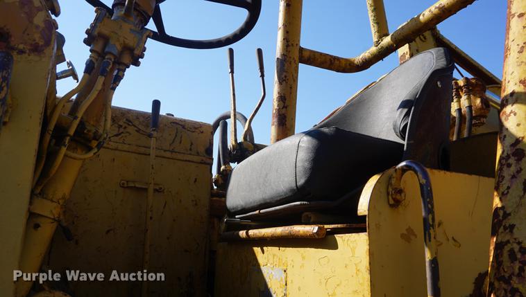 image for item DD6482 1956 Caterpillar DW21C conventional scraper