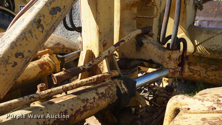 image for item DD6482 1956 Caterpillar DW21C conventional scraper