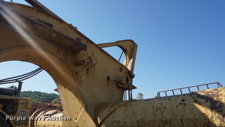 image for item DD6482 1956 Caterpillar DW21C conventional scraper