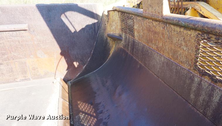 image for item DD6482 1956 Caterpillar DW21C conventional scraper