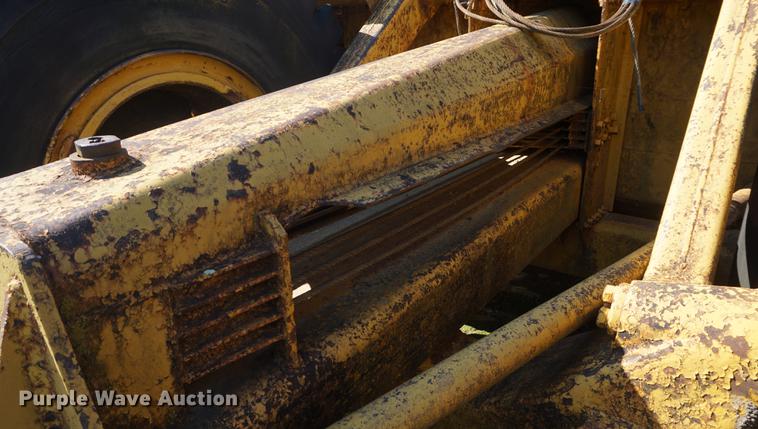 image for item DD6485 Caterpillar 80 scraper